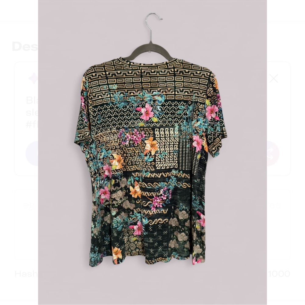 JOHNNY WAS Weller Tee Womens Medium Favorite Crewneck Short Sleeve Swing T Shirt - Picture 2 of 7